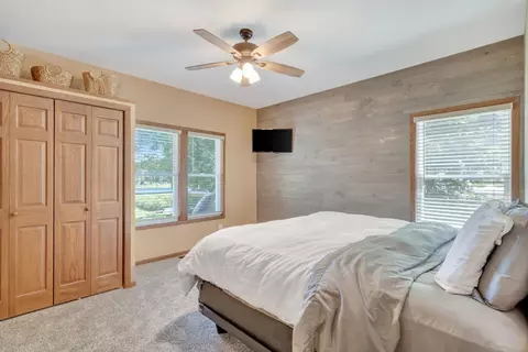 651 N 90, Valparaiso, IN 46383 photo 12