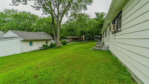 341 Indiana St, Porter, IN 46304 photo 24