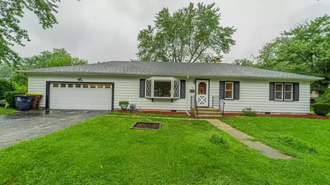 341 Indiana St, Porter, IN 46304 photo 1