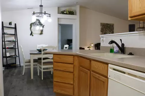 526 Cambridge Ct #2B, Munster, IN 46321 photo 13