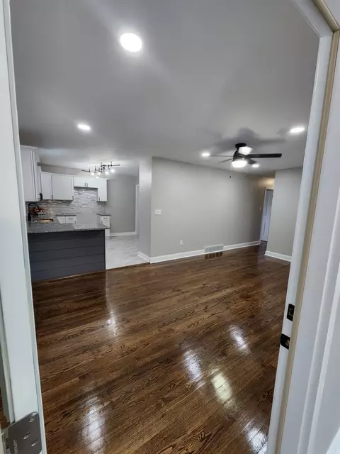 2463 Waite St, Gary, IN 46404 photo 10