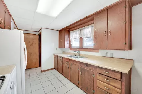 4935 Chestnut Ave, Hammond, IN 46327 photo 16