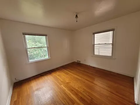 7325 Oak Ave, Gary, IN 46403 photo 33