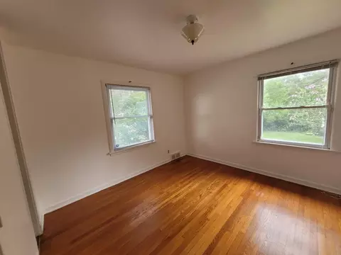 7325 Oak Ave, Gary, IN 46403 photo 32