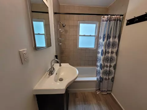 7325 Oak Ave, Gary, IN 46403 photo 24