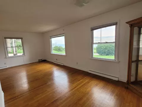 7325 Oak Ave, Gary, IN 46403 photo 13