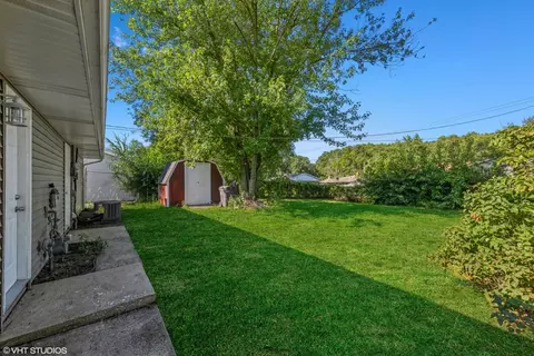 604 S Wayne St, Gary, IN 46403 photo 10