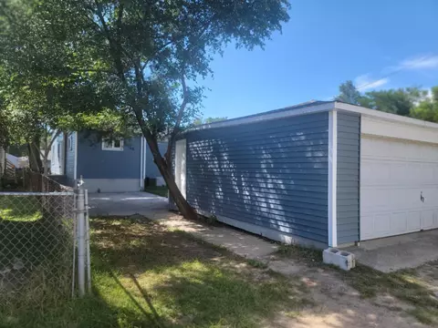 4085 Buchanan St, Gary, IN 46408 photo 3