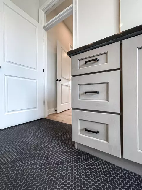 9531 Hook St, Highland, IN 46322 photo 56