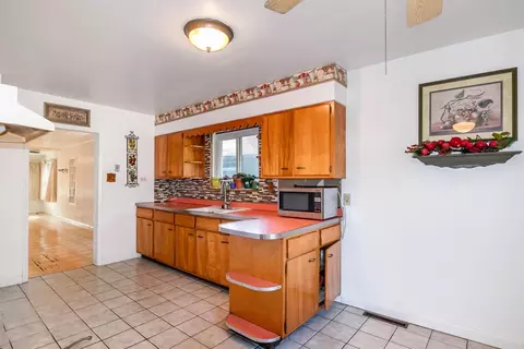 4085 Harrison St, Gary, IN 46408 photo 11