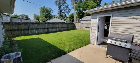 7902 Bertram Ave, Hammond, IN 46324 photo 14