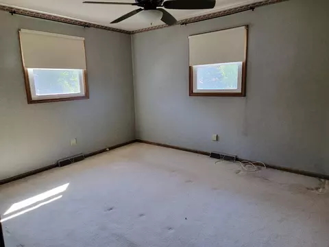 901 Mohawk Dr, Crown Point, IN 46307 photo 11