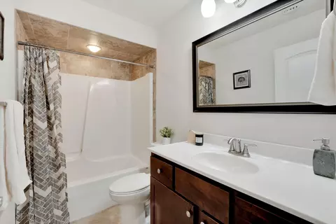 7435 Falling Leaf Cir, Schererville, IN 46375 photo 30