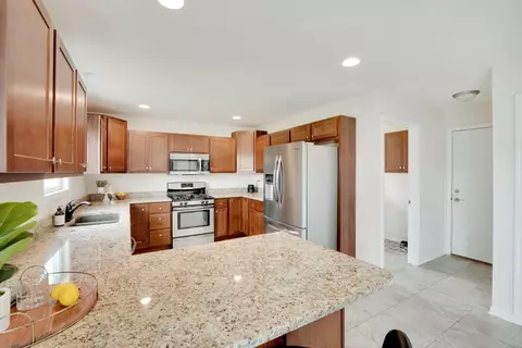 7435 Falling Leaf Cir, Schererville, IN 46375 photo 18