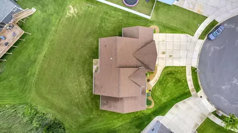 7435 Falling Leaf Cir, Schererville, IN 46375 photo 38