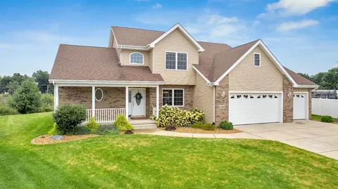 7435 Falling Leaf Cir, Schererville, IN 46375 photo 3