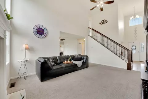 7435 Falling Leaf Cir, Schererville, IN 46375 photo 12