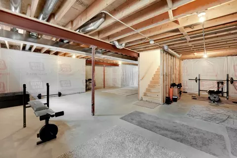 7435 Falling Leaf Cir, Schererville, IN 46375 photo 33