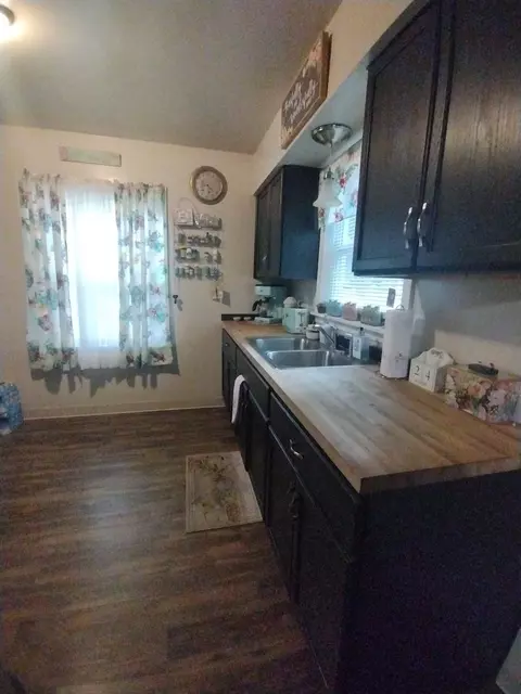2807 W 39th Pl, Gary, IN 46408 photo 20