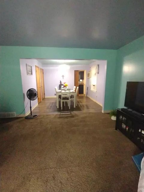 2807 W 39th Pl, Gary, IN 46408 photo 5