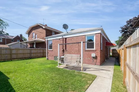 2017 Calumet Ave, Whiting, IN 46394 photo 19