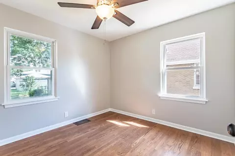 7145 Mclaughlin Ave, Hammond, IN 46324 photo 11