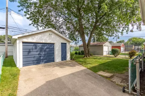 7145 Mclaughlin Ave, Hammond, IN 46324 photo 4