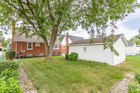 7145 Mclaughlin Ave, Hammond, IN 46324 photo 25