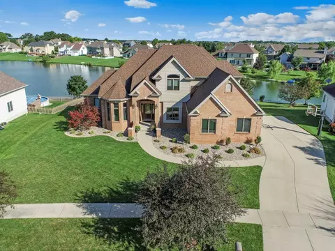7464 E 106th Ave, Crown Point, IN 46307 photo 1