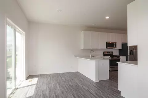 10900 Illinois Dr, Crown Point, IN 46307 photo 7