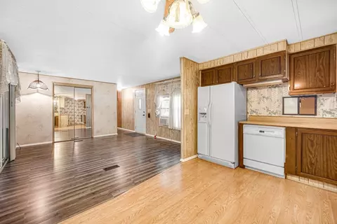 15071 Heritage Dr, Wheatfield, IN 46392 photo 8