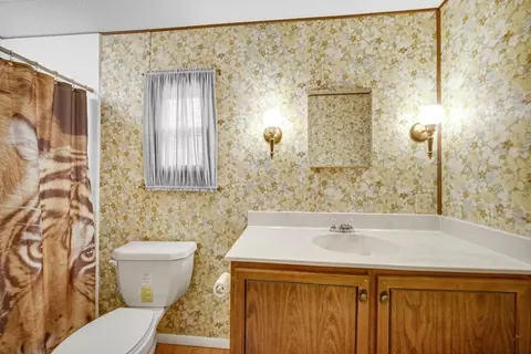 15071 Heritage Dr, Wheatfield, IN 46392 photo 18