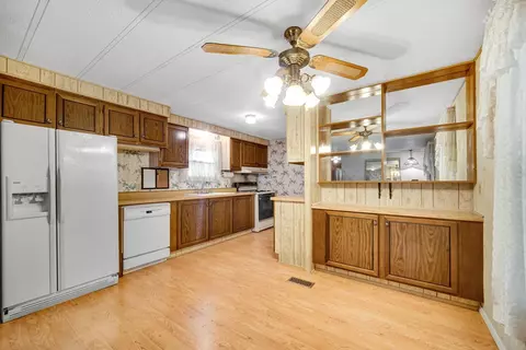 15071 Heritage Dr, Wheatfield, IN 46392 photo 7