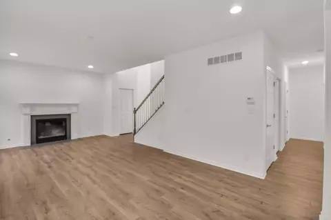5745 Burr Ridge Cir, Crown Point, IN 46307 photo 10