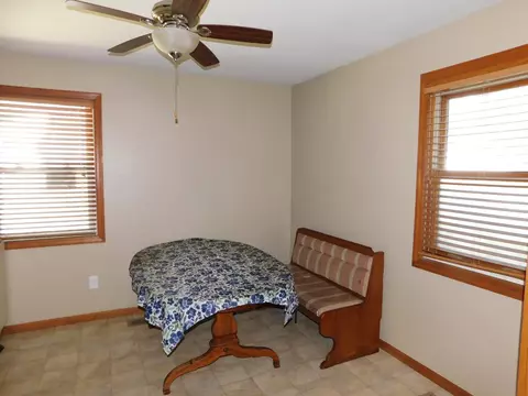 9589 N 490, De Motte, IN 46310 photo 13