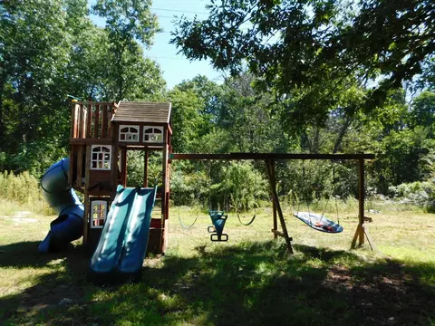 9589 N 490, De Motte, IN 46310 photo 9