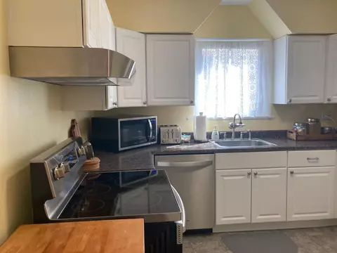 2340 Birch Ave, Whiting, IN 46394 photo 17