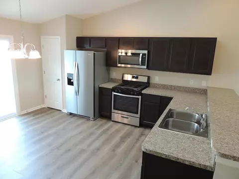 1285 Madison St, Crown Point, IN 46307 photo 3