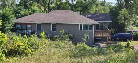 740 N Henry St, Gary, IN 46403 photo 73