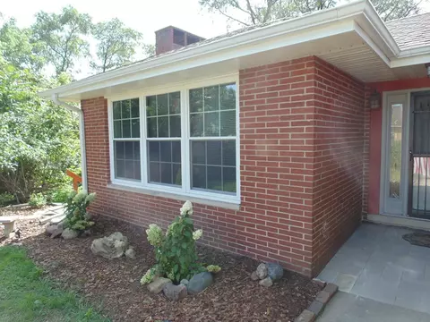 740 N Henry St, Gary, IN 46403 photo 4