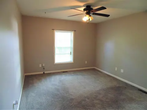 740 N Henry St, Gary, IN 46403 photo 23