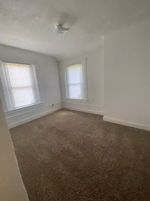 643 Harrison St, Gary, IN 46402 photo 12