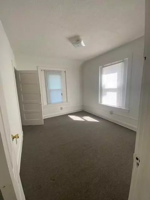 643 Harrison St, Gary, IN 46402 photo 11