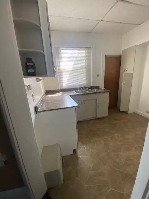 643 Harrison St, Gary, IN 46402 photo 16