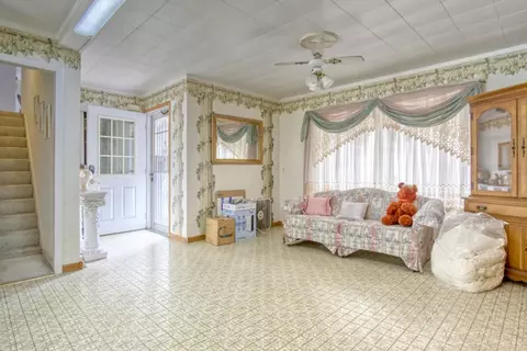 23811 Parrish Ave, Schneider, IN 46376 photo 13