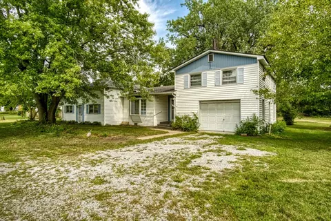 23811 Parrish Ave, Schneider, IN 46376 photo 1