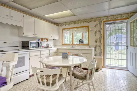 23811 Parrish Ave, Schneider, IN 46376 photo 5