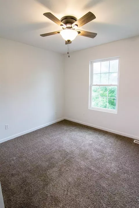 369 S Boo Rd #B, Burns Harbor, IN 46304 photo 10