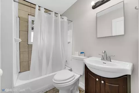 4533 Buchanan St, Gary, IN 46408 photo 6