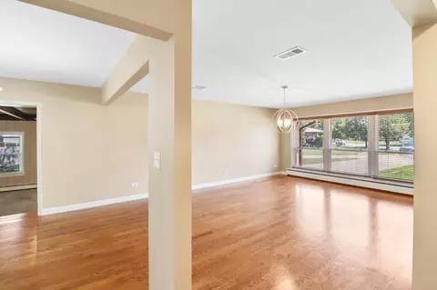 1149 Beatrice Ln, Munster, IN 46321 photo 8